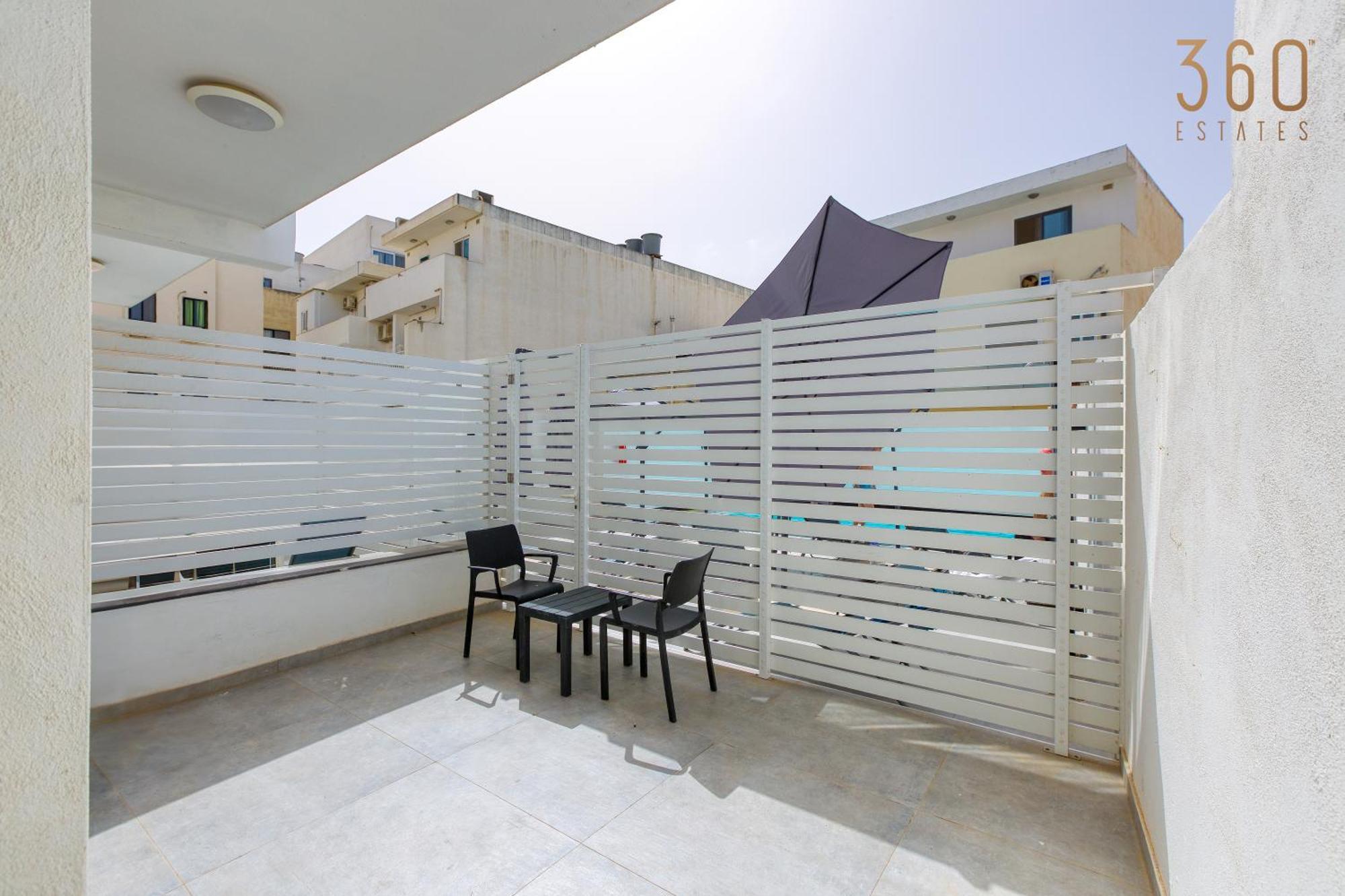 The Swieqi Poolside Suites Is-Swieqi Eksteriør billede